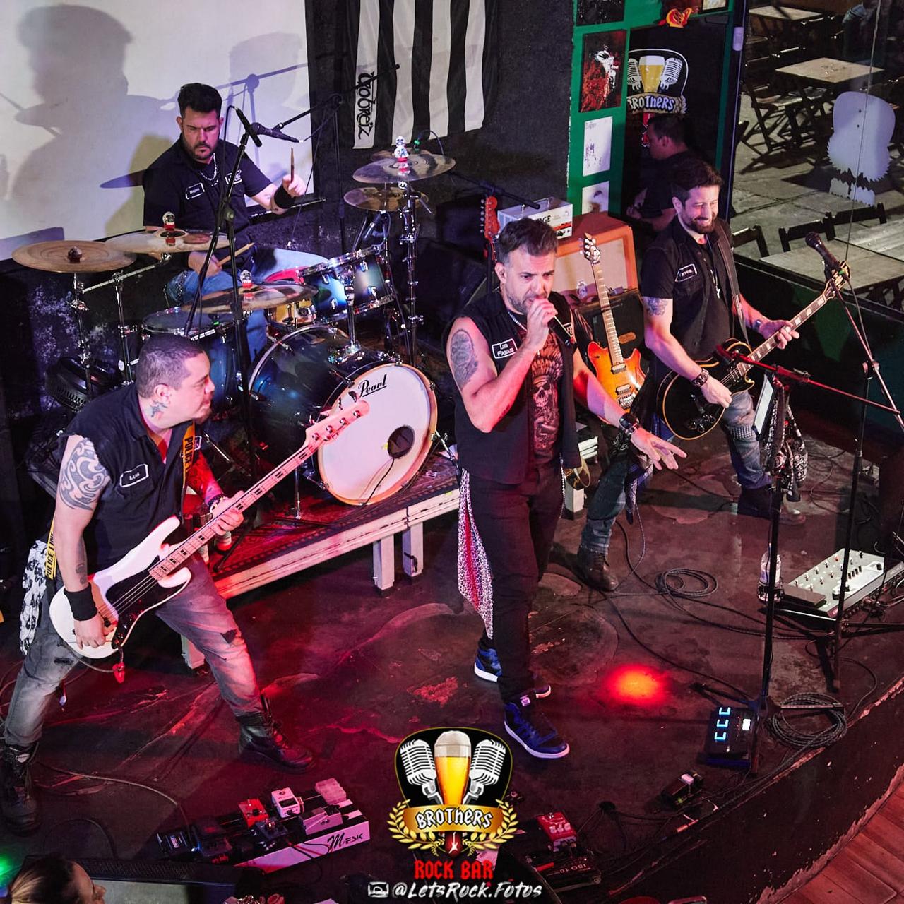 Street Rockets em show no Brothers Rock Bar
