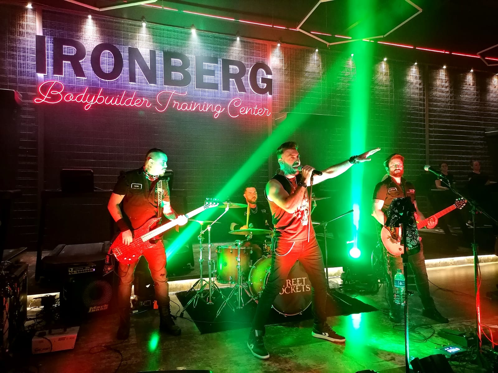 Banda de Rock corporativo